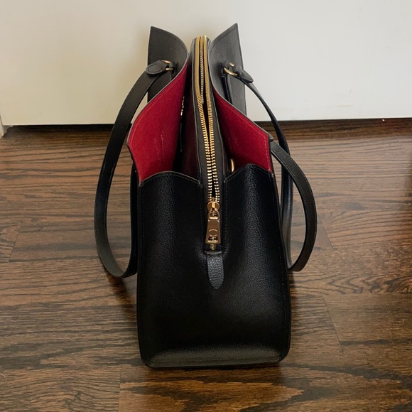 Coach purse. NWT. Never used. - Picture 5 of 7